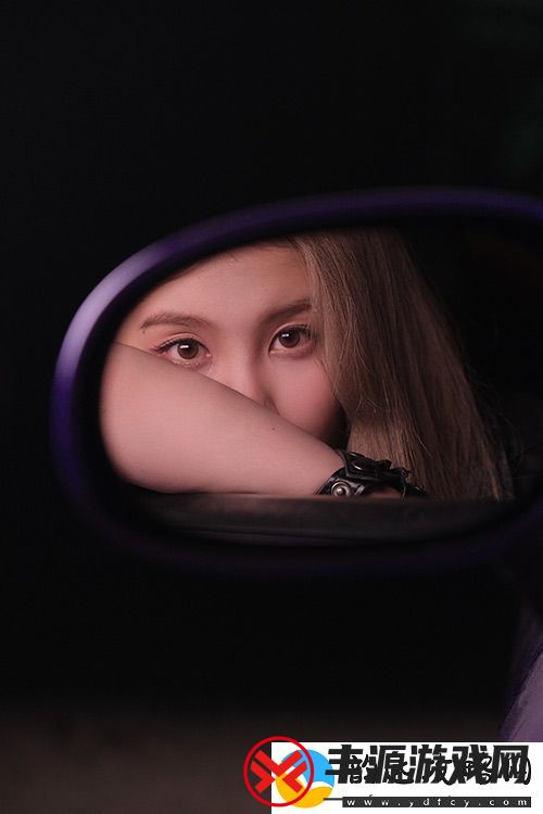 陆雨婷最新单曲CRAZY释出MV