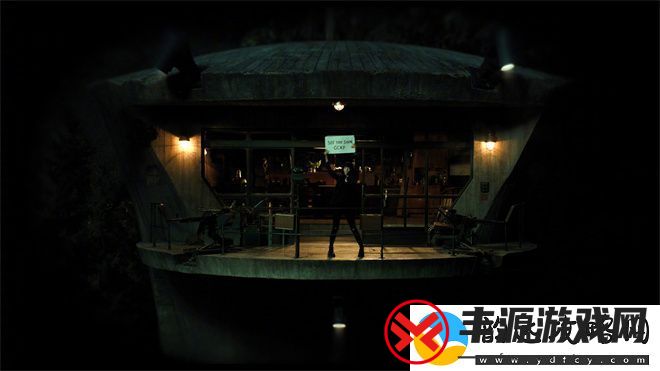 峡谷幕后照曝光:安雅·泰勒-乔伊劲装跳伞-超酷!