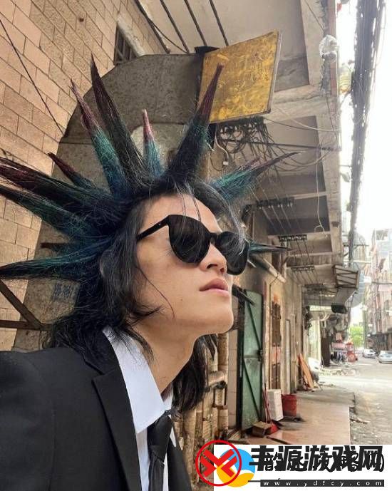 “杀马特之父”罗福兴已财富自由