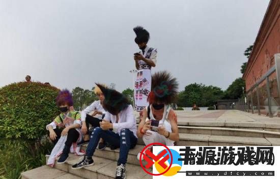 “杀马特之父”罗福兴已财富自由