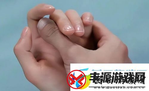 掌心刘诗诗有张美人脸