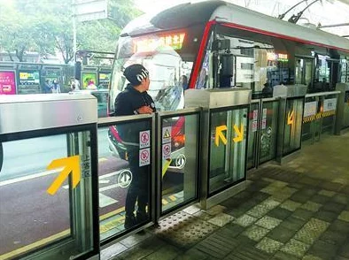 坐公交车被弄了两个小时